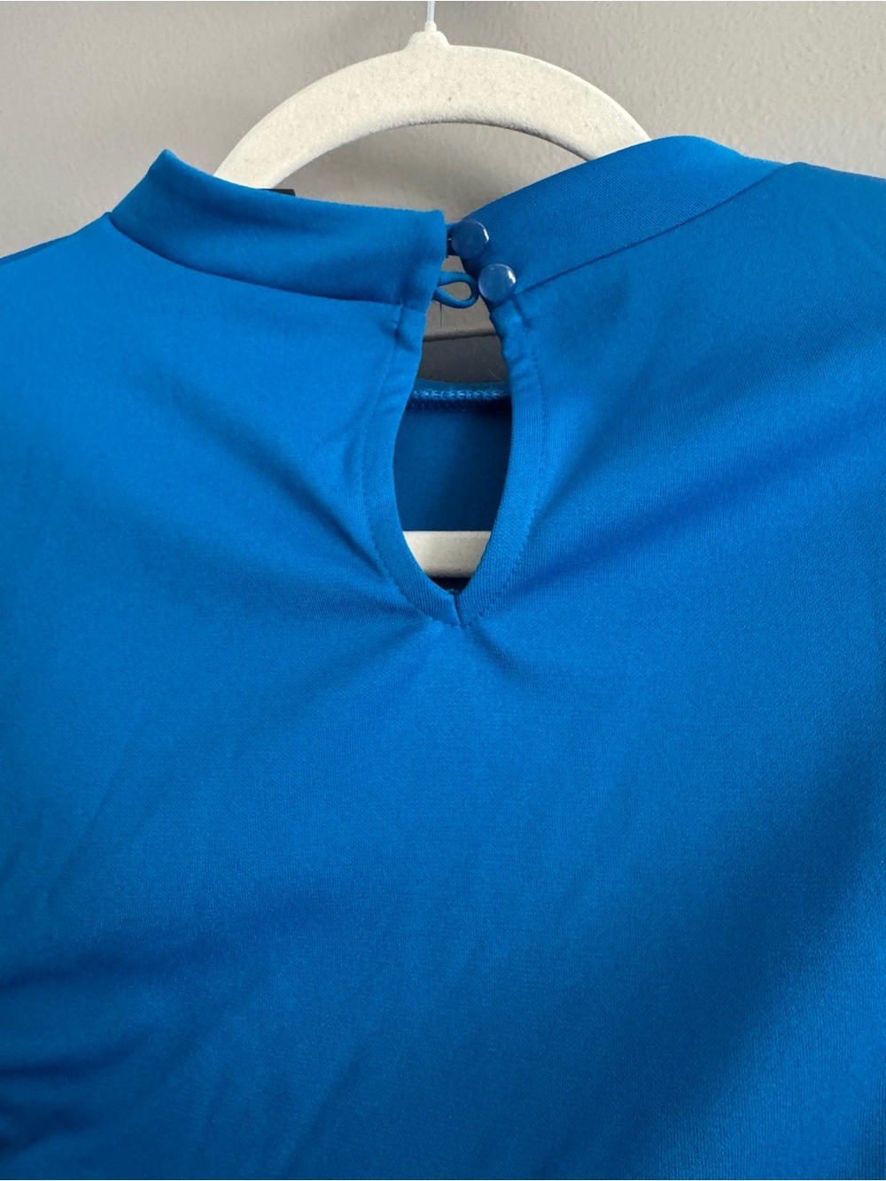 NWT Worthington Royal Blue Mock Neck Ruffle Blouse Top L Asymmetrical Stretch - Picture 5 of 8